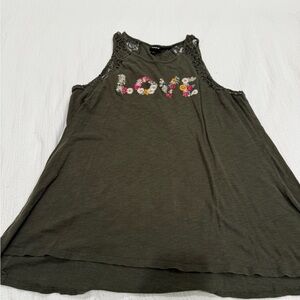 Torrid Green Sleeveless Relaxed Tank Top